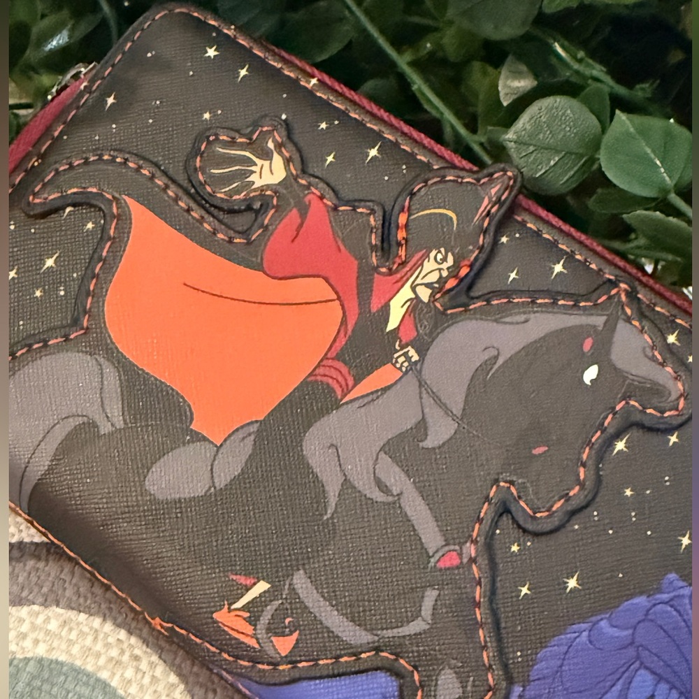 Loungefly Disney Aladdin Jafar Villains Scene Zip Around Wallet - Picture 6 of 15